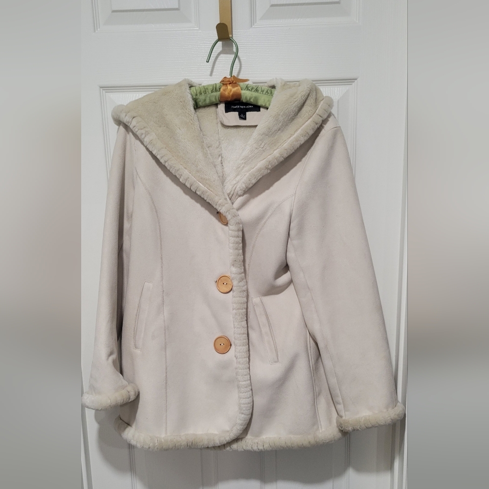 Womens Jones New York Cream Suade Jacket